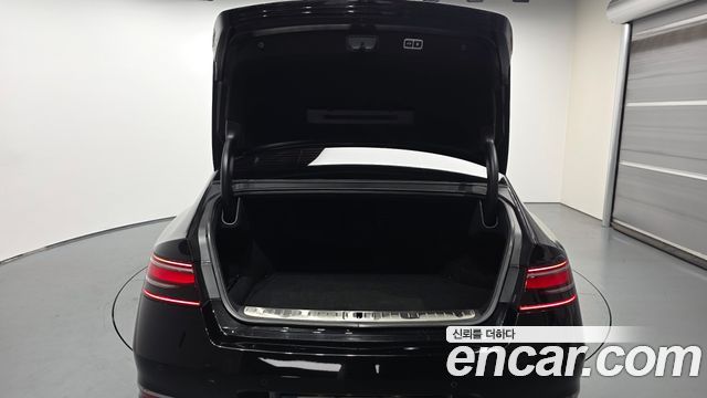 Genesis G90 2022 — photo 26