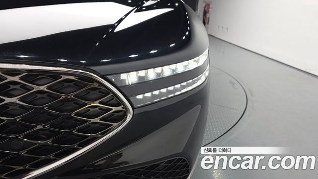 Genesis G90 2022 — photo 8