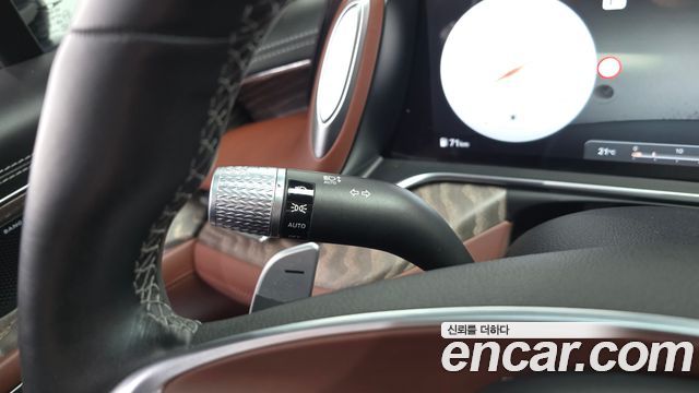 Genesis G90 2022 — photo 27