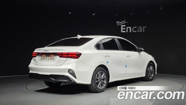 Kia K3 2022 — photo 2