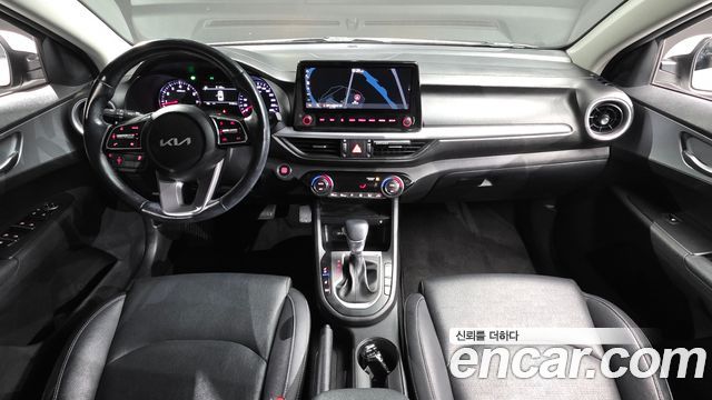 Kia K3 2022 — photo 10