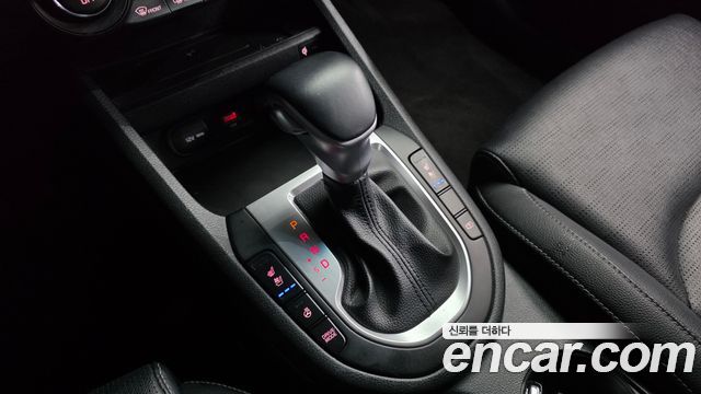 Kia K3 2022 — photo 12