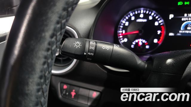 Kia K3 2022 — photo 27
