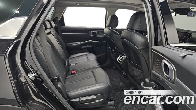 Kia Sorento 2021 — photo 18