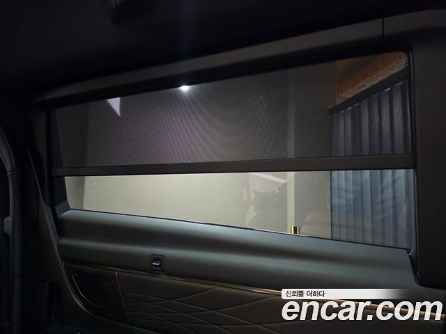 Toyota Alphard 2024 — photo 16