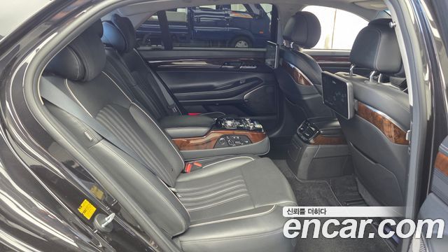 Genesis EQ900 2018 — photo 18
