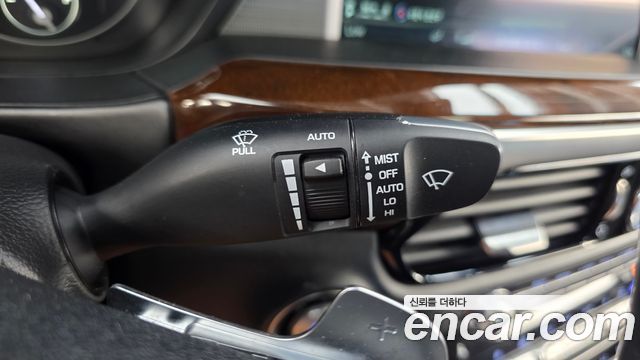 Genesis EQ900 2018 — photo 29