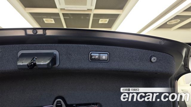 Genesis EQ900 2018 — photo 31