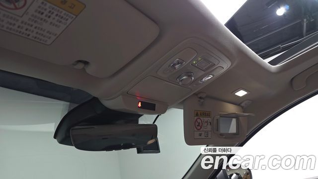 Renault Korea SM6 2022 — photo 25