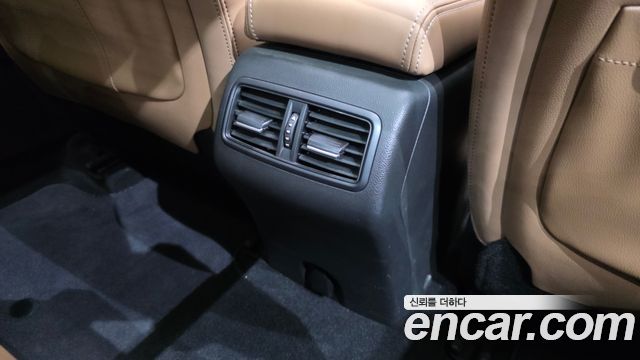 Renault Korea SM6 2022 — photo 32