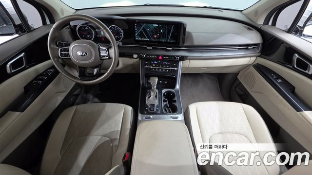 Kia Canival 2021 — photo 10