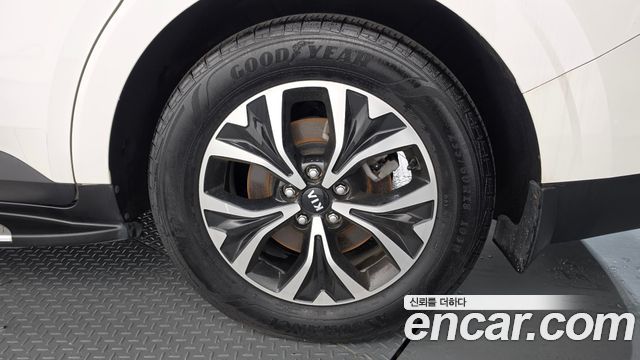 Kia Canival 2021 — photo 7