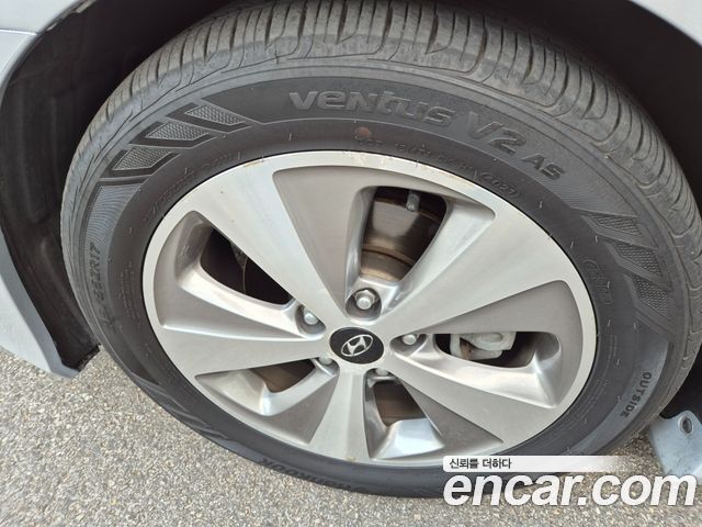 Hyundai Sonata 2012 — photo 5