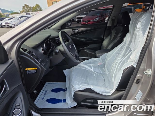 Hyundai Sonata 2012 — photo 8