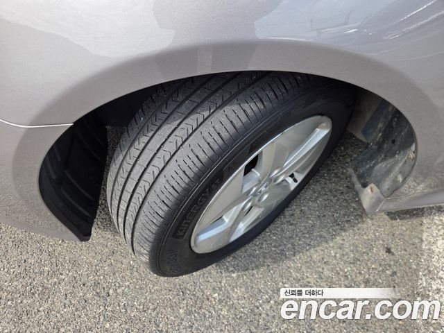 Hyundai Sonata 2012 — photo 18