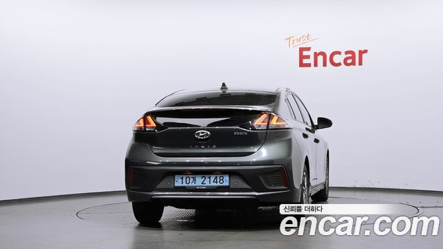 Hyundai Ioniq 2020 — photo 4