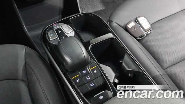 Hyundai Ioniq 2020 — photo 9
