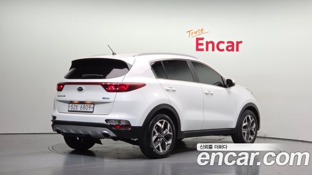 Kia Sportage 2019 — photo 2