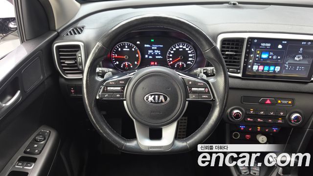 Kia Sportage 2019 — photo 13