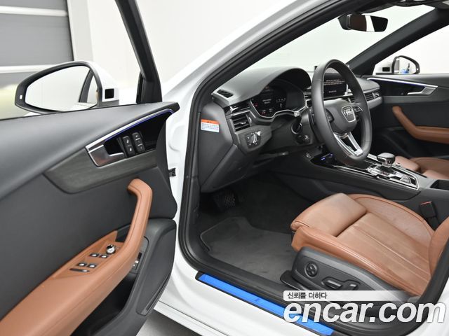 Audi A4 2023 — photo 11
