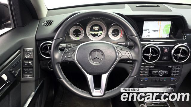 Mercedes-Benz GLK-Class 2013 — photo 13