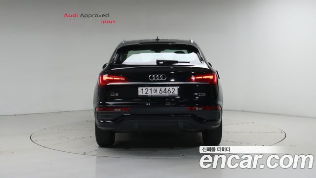 Audi Q5 2023 — photo 4