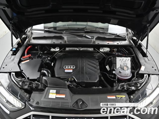 Audi Q5 2023 — photo 6
