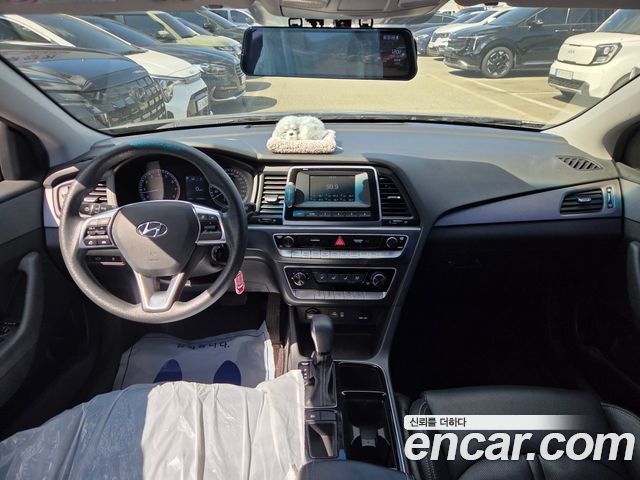 Hyundai Sonata 2018 — photo 9