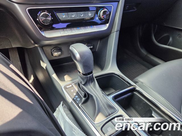 Hyundai Sonata 2018 — photo 13
