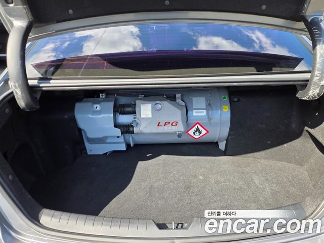 Hyundai Sonata 2018 — photo 16