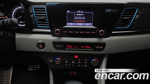 Kia Niro 2018 — photo 14