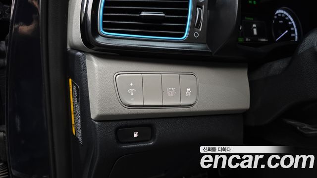 Kia Niro 2018 — photo 16