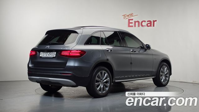 Mercedes-Benz GLC-Class 2019 — photo 2