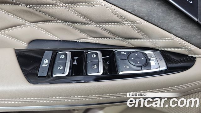 Kia K8 2023 — photo 31