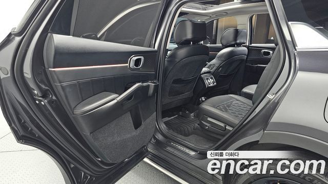 Kia Sorento 2021 — photo 17