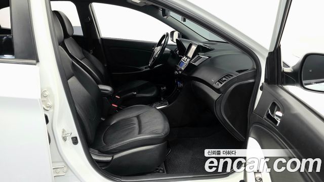 Hyundai Accent 2014 — photo 13