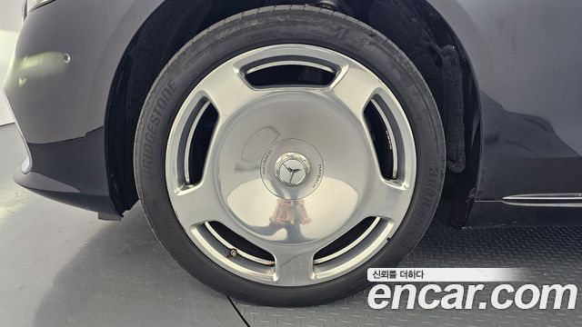 Mercedes-Benz S-Class 2024 — photo 5
