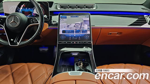 Mercedes-Benz S-Class 2024 — photo 12