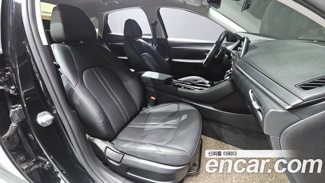 Hyundai Sonata 2020 — photo 11