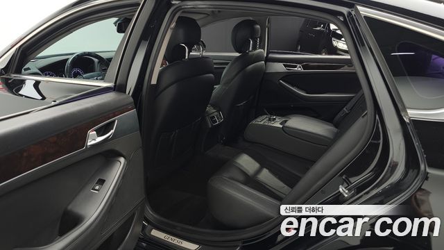 Hyundai Genesis 2015 — photo 12