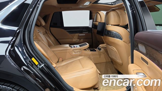 Genesis G90 2022 — photo 17