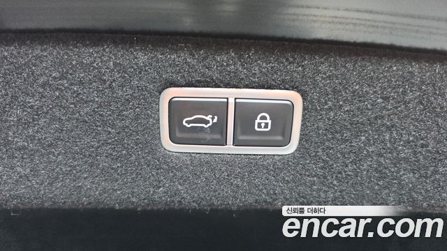 Genesis G90 2022 — photo 26