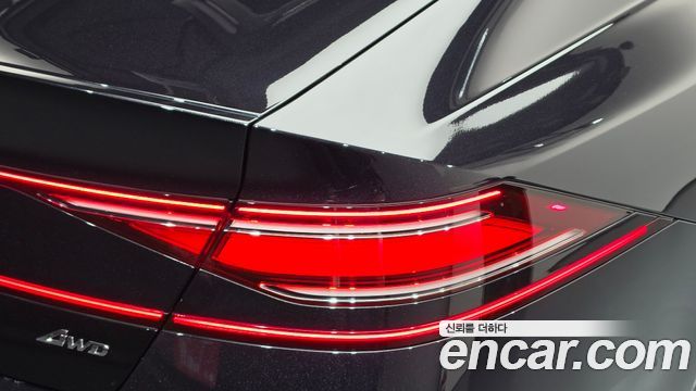 Genesis G90 2022 — photo 9