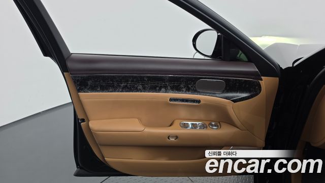 Genesis G90 2022 — photo 14