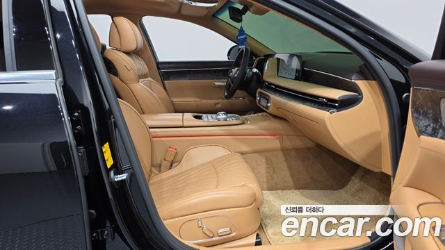 Genesis G90 2022 — photo 16
