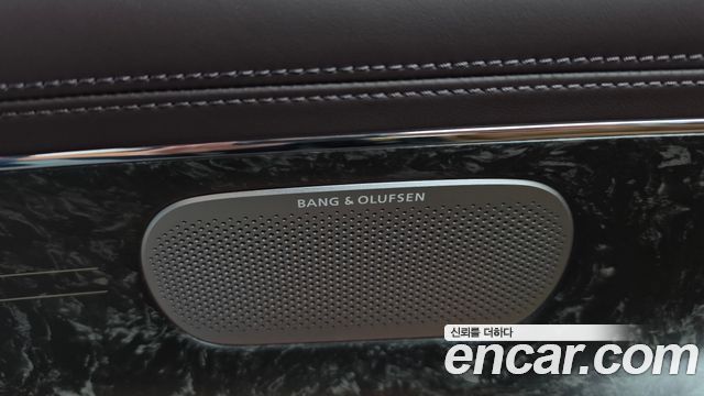 Genesis G90 2022 — photo 38