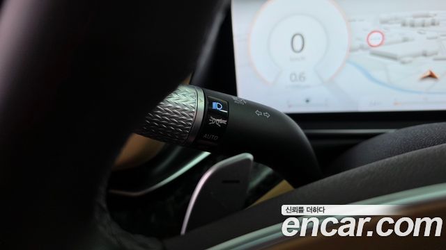 Genesis G90 2022 — photo 40