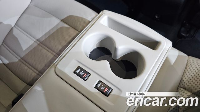 Renault Korea SM6 2020 — photo 18