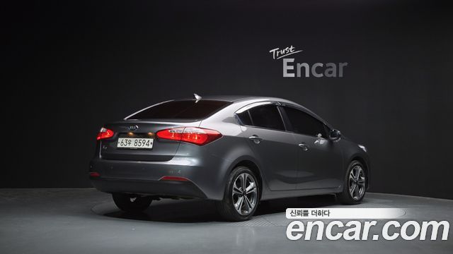 Kia K3 2015 — photo 2