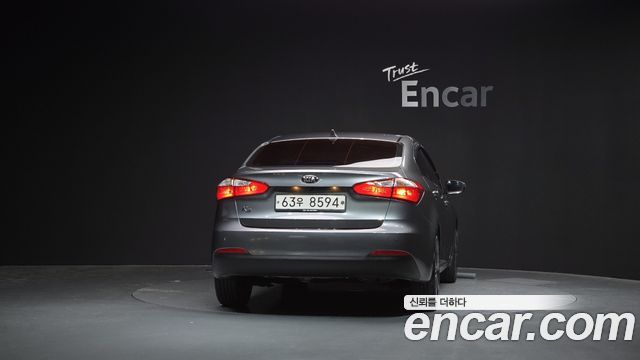 Kia K3 2015 — photo 4